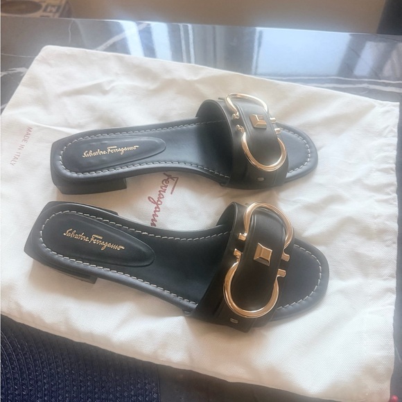 Salvatore Ferragamo Black Sandals with Gold Buckle - Picture 7 of 7